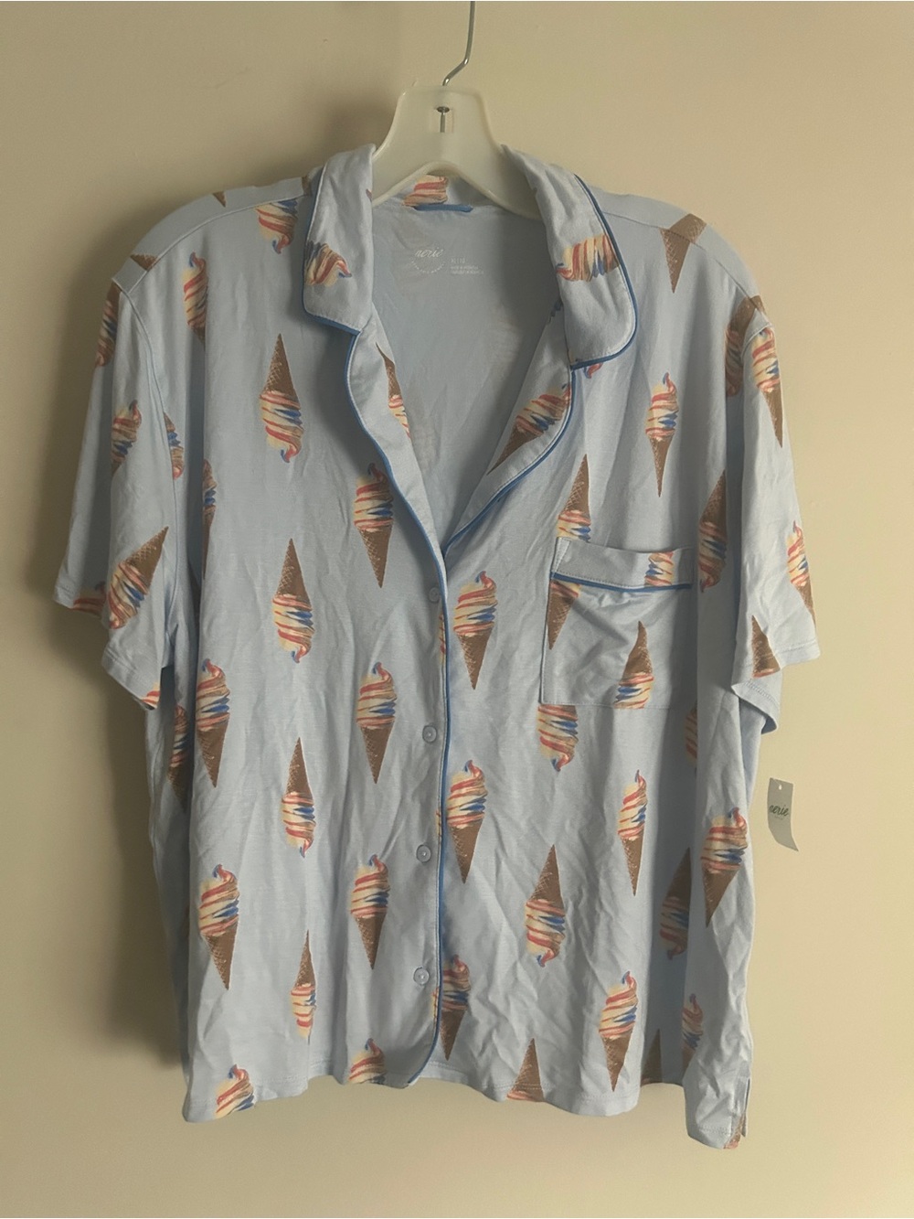 Aerie women’s pajama shirt ice cream cones print